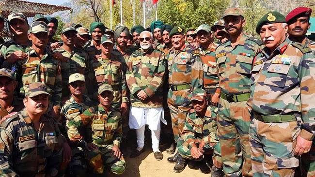 Diwali 2022 PM Modi will make this year's Diwali with soldiers, see here where PM celebrated Diwali in last 6 years