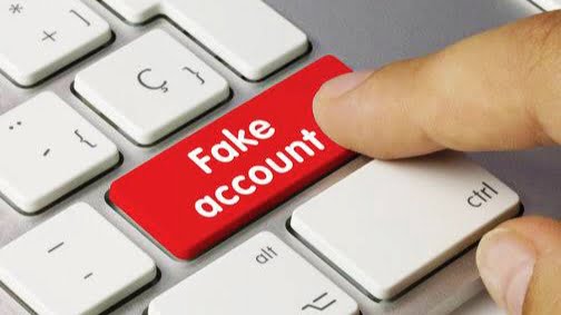 Social Media Fake Account If you have created a fake account on social media, then be careful, with a jail term of 3 years, a fine of up to Rs 1 lakh has been fixed.