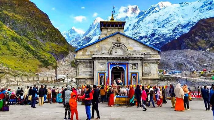 Now you will not be able to make video in Kedarnath temple, enter the sanctum sanctorum only after turning off the mobile