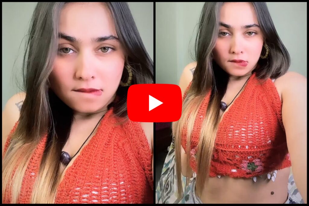 Desi Bhabhi Sexy Video भाभी ने बोल्ड ड्रेस में दिखाया ऐसा हाॅट अवतार, सेक्सी वीडियो देखकर छूटे फैंस के पसीने